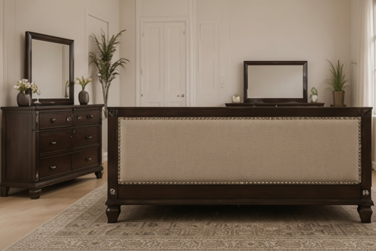 Luxurious Bedroom Set